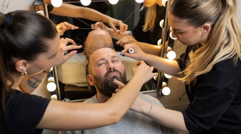 Zaboravite britvu! Je li vrijeme da bradu sredite koncem? Zaboravite britvu! Je li vrijeme da bradu sredite koncem?